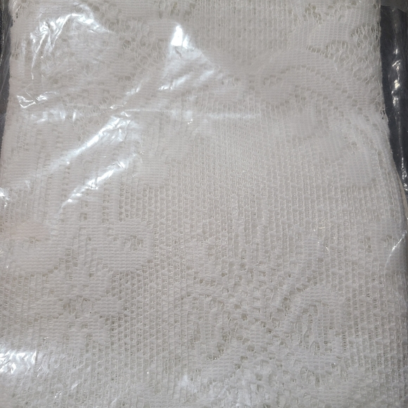 Heritage Lace Tiara - Picture 5 of 5